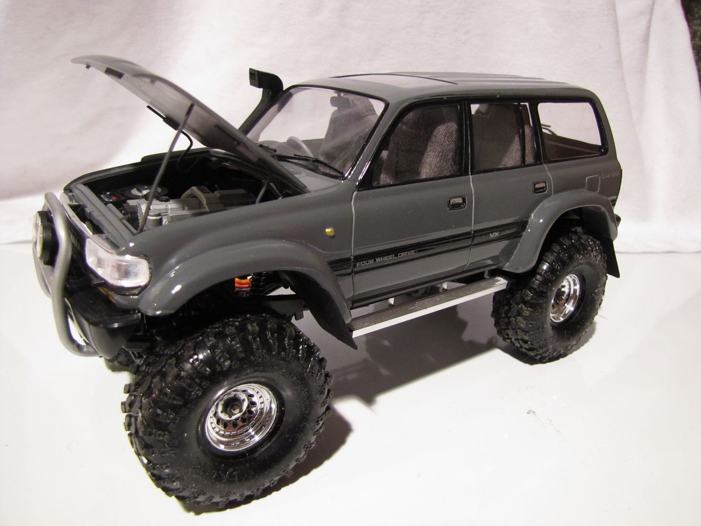 lc80 rc body